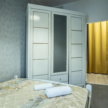 Apartament Zachodnia Apartment *